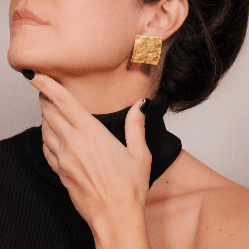 Brincos Quadros G Ouro