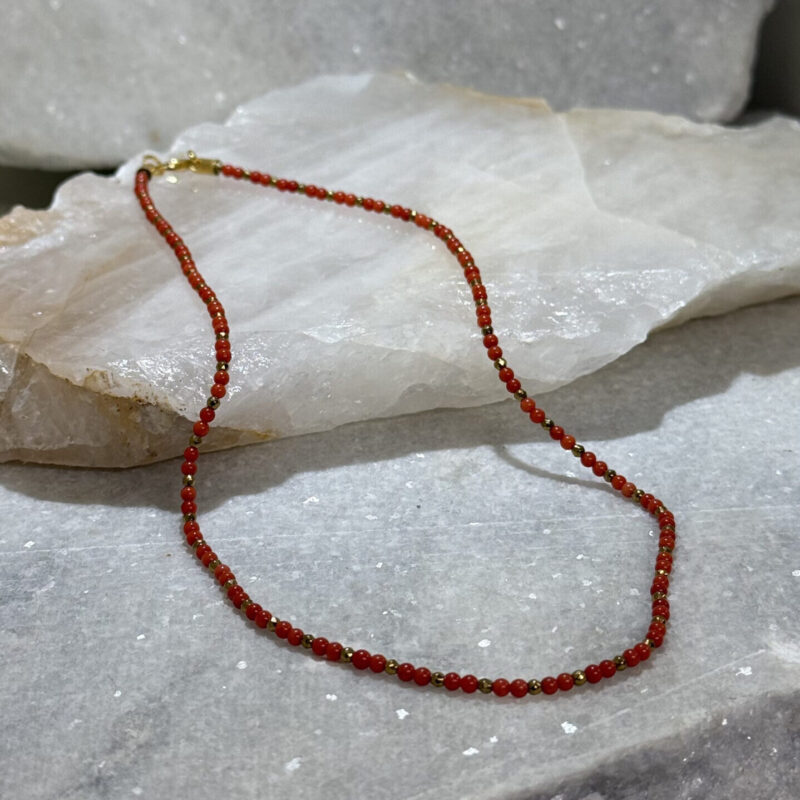 Colar Coral com Hematita